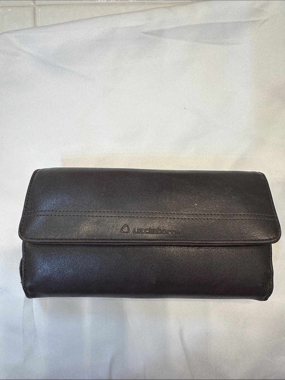 Liz Claiborne Brown Leather woman’s  Wallet
